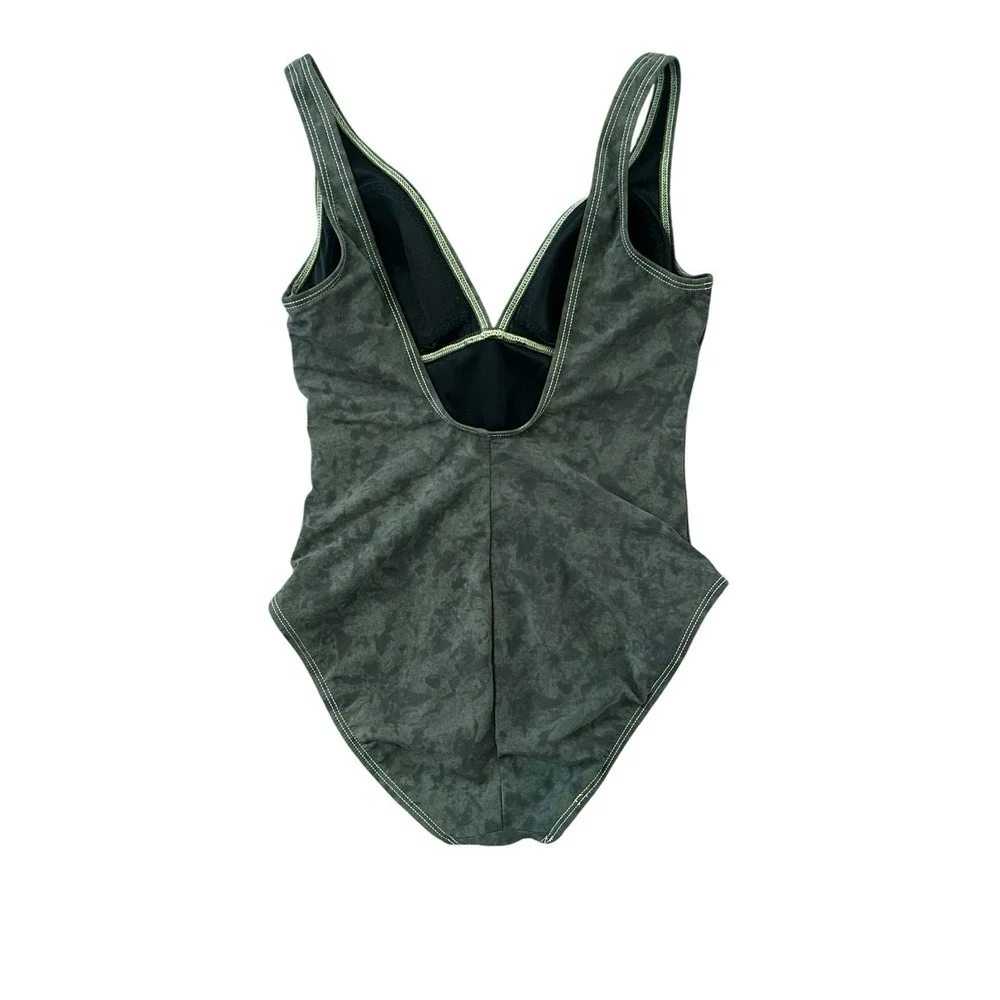MagicSuit Swimsuit Women's Size 10 Green Faux Suede One Piece‎ Beach Vacation